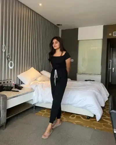Call Girls Sitai Cash On Delivery